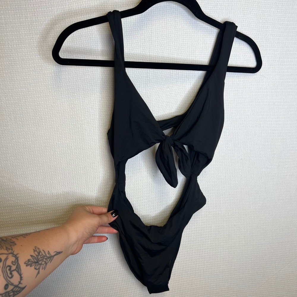 Envya Women Black Cutout Tie Front One Piece Swimsuit Monokini S0293 XS NEW